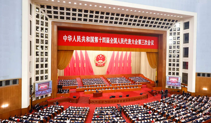 2025年政府工作报告中的教育和职业教育：推进职普融通、产教融合，增强职业教育适应性！